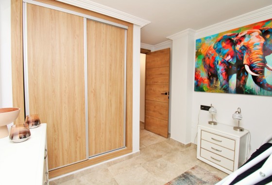 Venta - Chalet Independiente -
Villamartín - Las Violetas