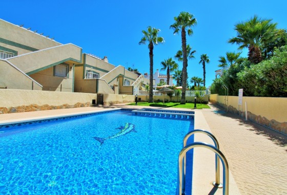 Venta - Chalet Independiente -
Villamartín - Las Violetas