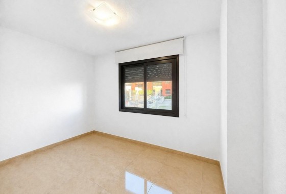 Herverkoop - Rijhuis -
Torrevieja - Aguas Nuevas
