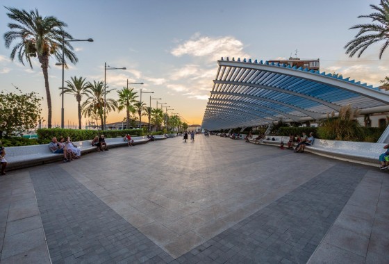 Herverkoop - Rijhuis -
Torrevieja - Aguas Nuevas