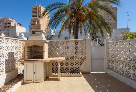Sprzedaż - Apartament / Mieszkanie -
Torrevieja - Torre del moro