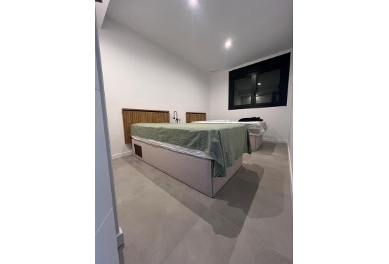 Revente - Appartement -
Campoamor