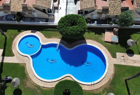 Herverkoop - Halfvrijstaande villa -
Lomas de Cabo Roig - Lomas de Caboroig