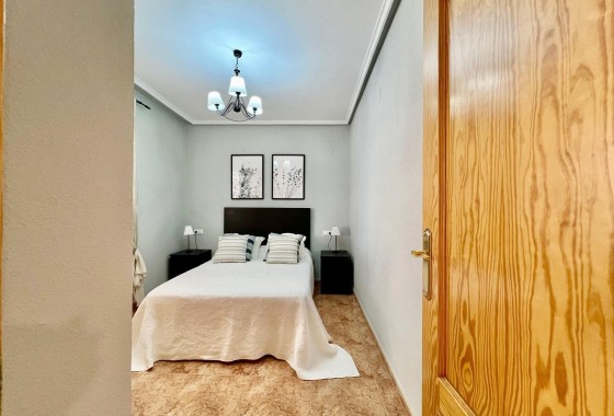 Herverkoop - Appartement / Flat -
Torrevieja - Parque de las Naciones
