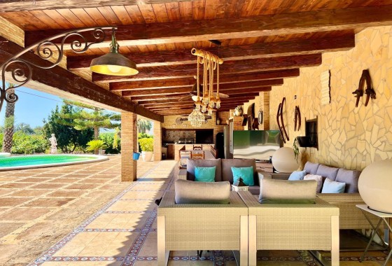Herverkoop - Vrijstaande Villa -
Almoradí - Comunidad Valenciana
