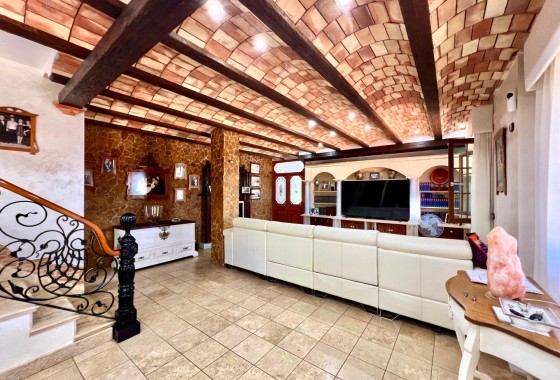 Herverkoop - Vrijstaande Villa -
Almoradí - Comunidad Valenciana