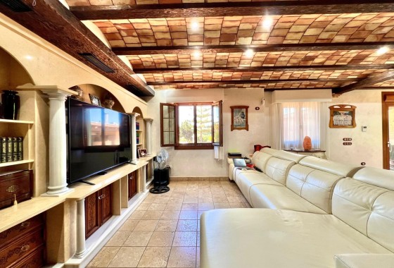 Herverkoop - Vrijstaande Villa -
Almoradí - Comunidad Valenciana