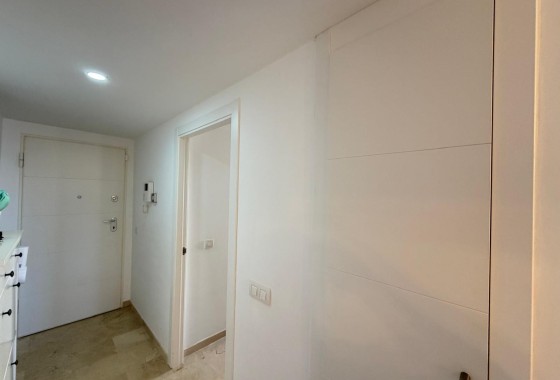 Herverkoop - Appartement / Flat -
Torrevieja - Punta Prima