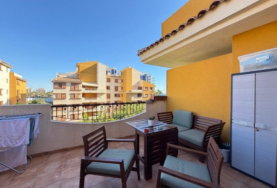 Herverkoop - Appartement / Flat -
Torrevieja - Punta Prima