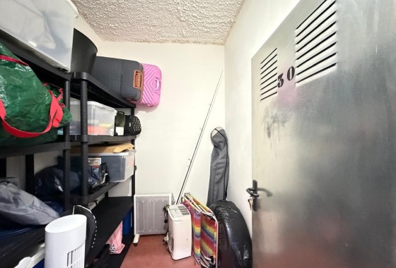 Herverkoop - Appartement / Flat -
Torrevieja - Punta Prima