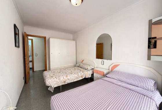 Herverkoop - Appartement / Flat -
Torrevieja - Playa del Cura