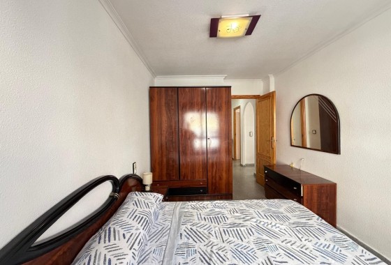Herverkoop - Appartement / Flat -
Torrevieja - Playa del Cura