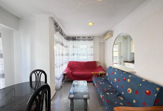 Herverkoop - Appartement / Flat -
Torrevieja - Playa del Cura