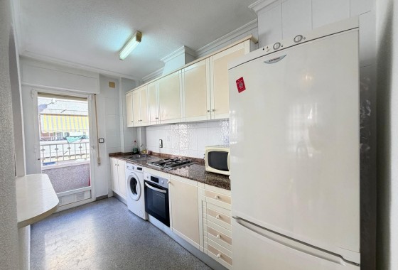 Herverkoop - Appartement / Flat -
Torrevieja - Playa del Cura