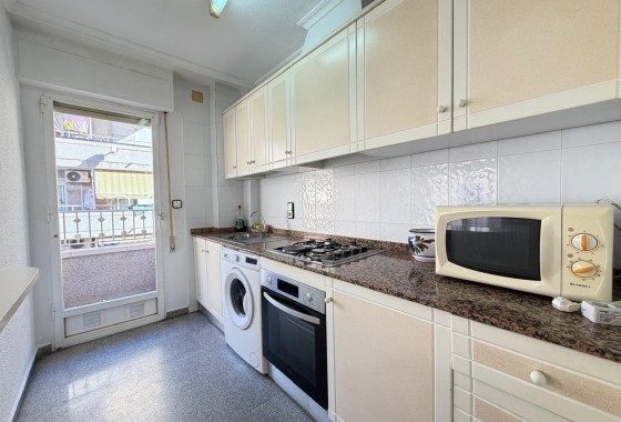 Herverkoop - Appartement / Flat -
Torrevieja - Playa del Cura