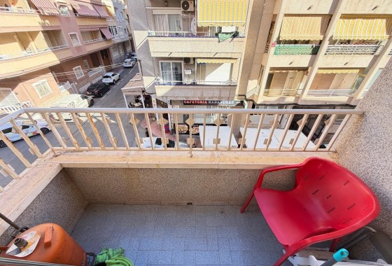 Herverkoop - Appartement / Flat -
Torrevieja - Playa del Cura