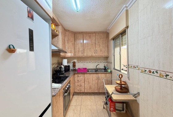 Herverkoop - Appartement / Flat -
Torrevieja - Las Piscinas Naturales