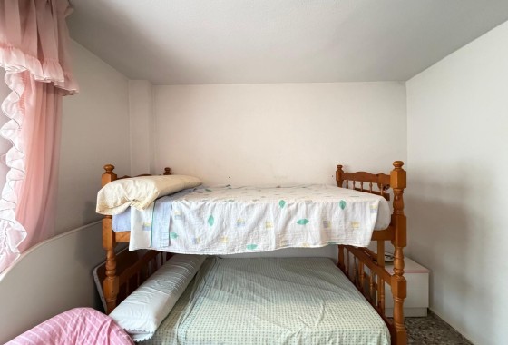 Herverkoop - Appartement / Flat -
Torrevieja - Las Piscinas Naturales