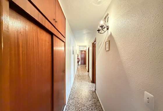 Herverkoop - Appartement / Flat -
Torrevieja - Las Piscinas Naturales