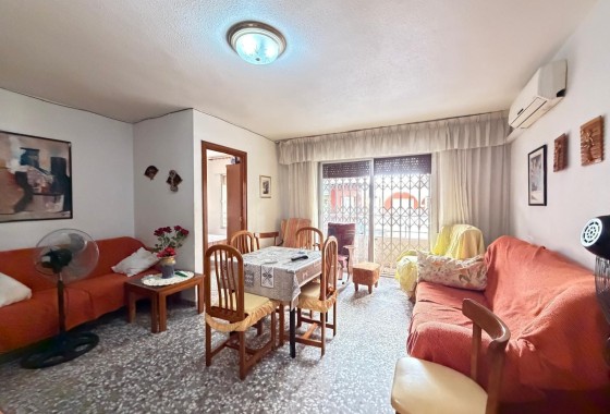 Herverkoop - Appartement / Flat -
Torrevieja - Las Piscinas Naturales