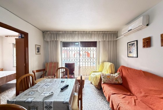 Herverkoop - Appartement / Flat -
Torrevieja - Las Piscinas Naturales