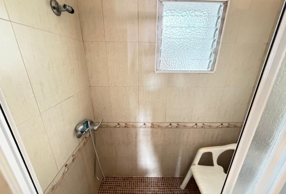 Herverkoop - Appartement / Flat -
Torrevieja - Las Piscinas Naturales
