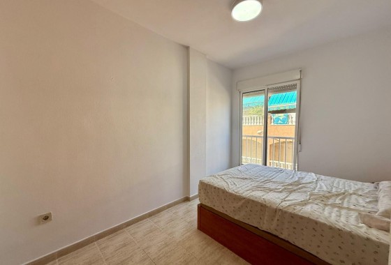 Herverkoop - Appartement / Flat -
Torrevieja - Playa de los Locos