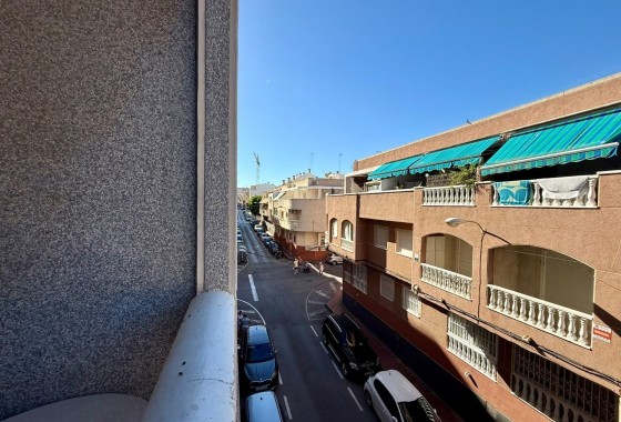 Herverkoop - Appartement / Flat -
Torrevieja - Playa de los Locos