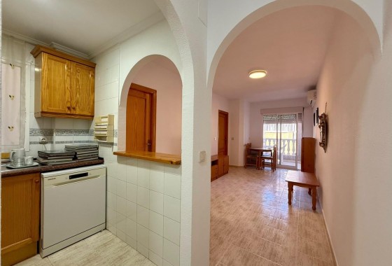 Herverkoop - Appartement / Flat -
Torrevieja - Playa de los Locos