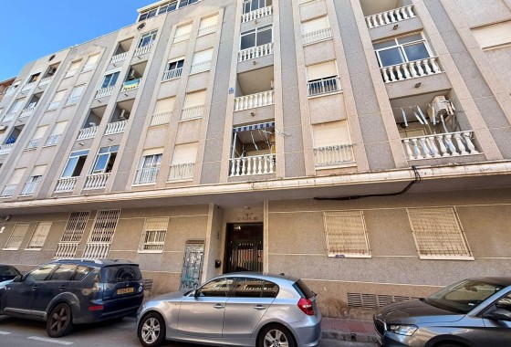 Herverkoop - Appartement / Flat -
Torrevieja - Playa de los Locos