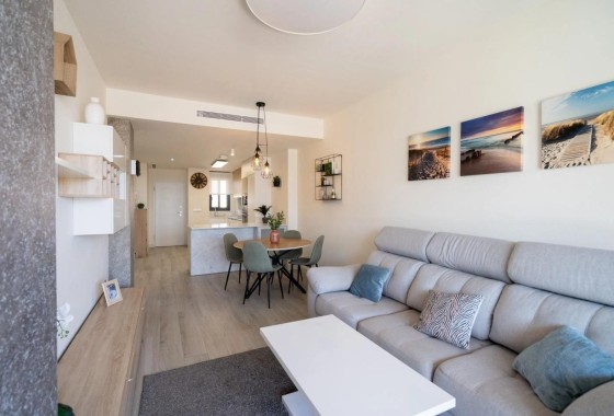 Herverkoop - Appartement / Flat -
Guardamar del Segura - puerto deportivo