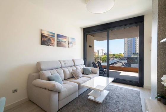 Herverkoop - Appartement / Flat -
Guardamar del Segura - puerto deportivo