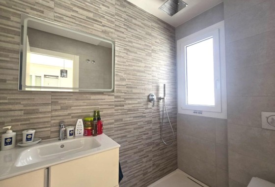 Herverkoop - Appartement / Flat -
Torrevieja - Aguas Nuevas