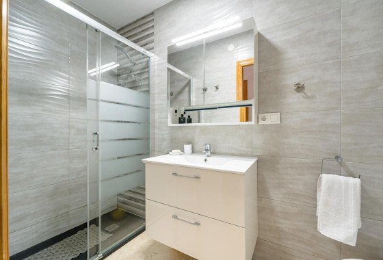 Herverkoop - Appartement / Flat -
Torrevieja - Playa de los Naufragos