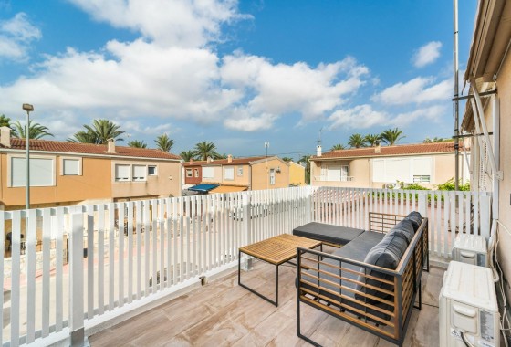 Herverkoop - Appartement / Flat -
Torrevieja - Playa de los Naufragos