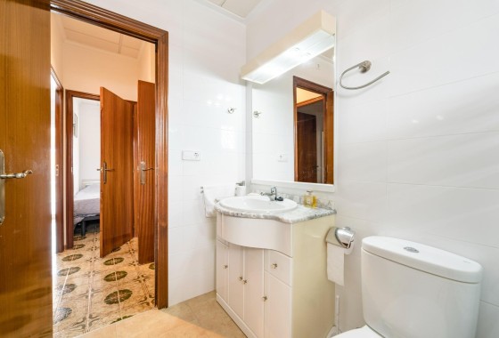 Herverkoop - Appartement / Flat -
Torrevieja - Playa de los Naufragos