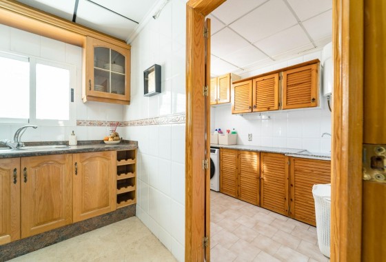 Herverkoop - Appartement / Flat -
Torrevieja - Playa de los Naufragos