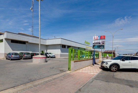 Herverkoop - Rijhuis -
San Fulgencio - La Marina