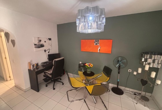 Herverkoop - Appartement / Flat -
El Chaparral - Urbanización El Chaparral