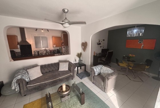 Herverkoop - Appartement / Flat -
El Chaparral - Urbanización El Chaparral