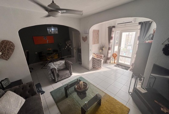 Herverkoop - Appartement / Flat -
El Chaparral - Urbanización El Chaparral