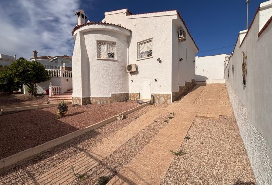 Herverkoop - Vrijstaande Villa -
Ciudad Quesada - Rojales - Urbanización Ciudad Quesada