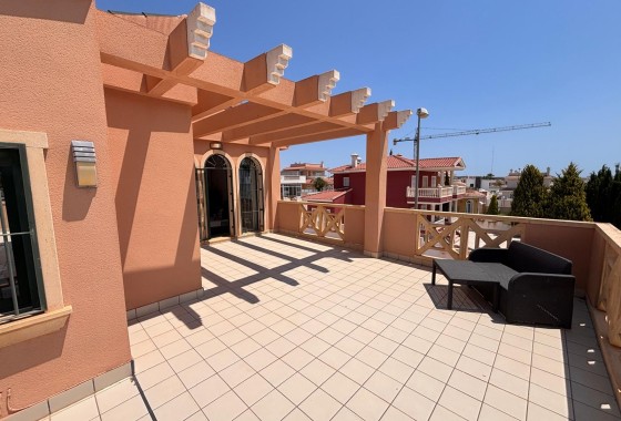 Herverkoop - Vrijstaande Villa -
Ciudad Quesada - Rojales - Urbanización Ciudad Quesada