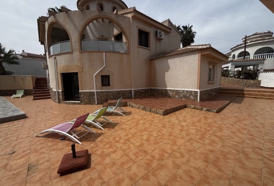 Herverkoop - Vrijstaande Villa -
Ciudad Quesada - Rojales - Ciudad Quesada