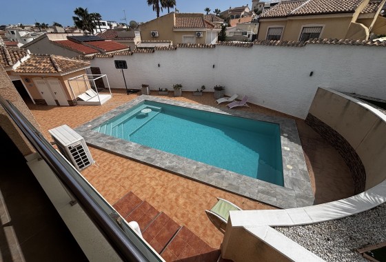 Herverkoop - Vrijstaande Villa -
Ciudad Quesada - Rojales - Ciudad Quesada