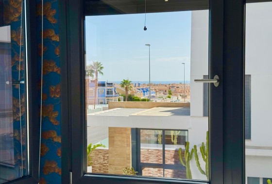 Herverkoop - Vrijstaande Villa -
Orihuela Costa - Cabo Roig