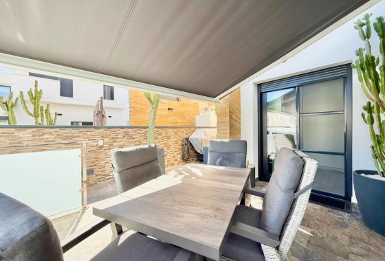 Herverkoop - Vrijstaande Villa -
Orihuela Costa - Cabo Roig