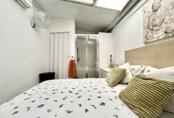 Venta - Adosado -
Cabo Roig