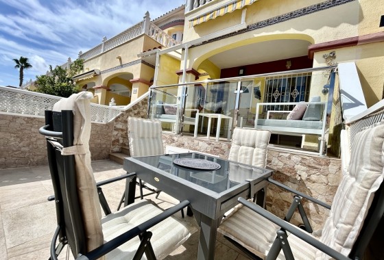 Venta - Adosado -
Cabo Roig