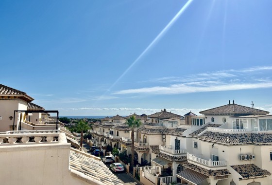 Herverkoop - Rijhuis -
Cabo Roig